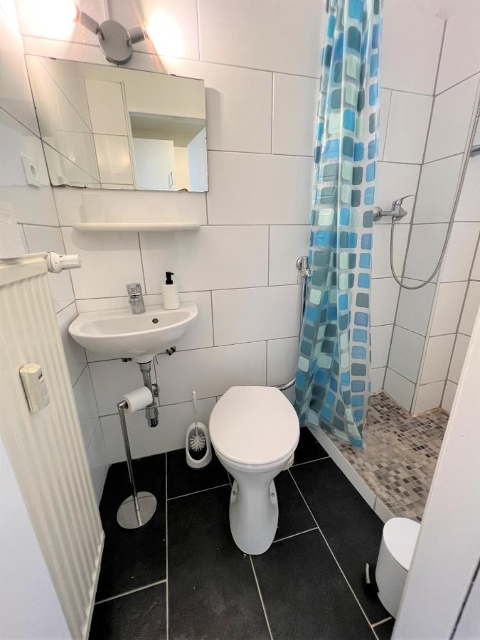 Zentrales Apartment Am Hafen Inklusive Netflix! Emden Exterior photo