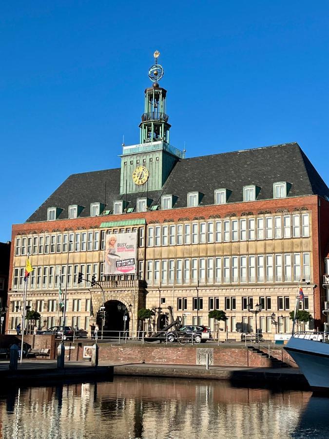 Zentrales Apartment Am Hafen Inklusive Netflix! Emden Exterior photo